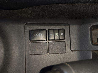 Toyota Yaris фото 4