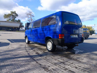 Volkswagen Transporter foto 3