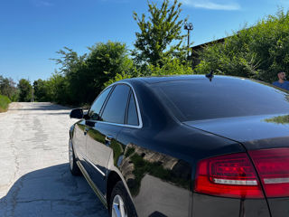 Audi A8 foto 4