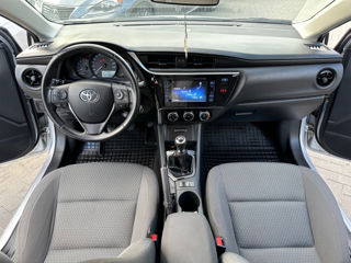 Toyota Corolla foto 8