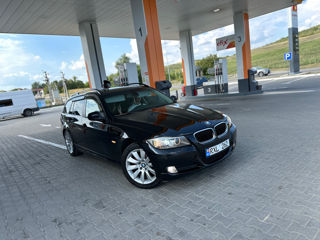 BMW 3 Series foto 8