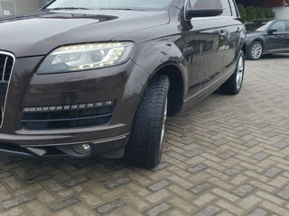 Audi Q7 foto 4