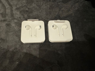 Apple earpods lightning connector - 400 lei. Noi foto 1