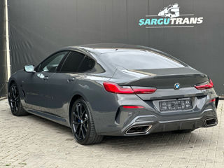 BMW 8 Series foto 6