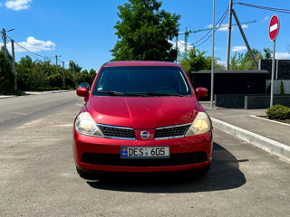 Nissan Tiida foto 10