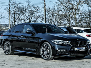 BMW 5 Series foto 1