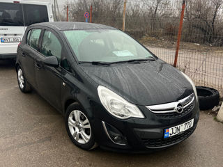 Opel Corsa foto 2