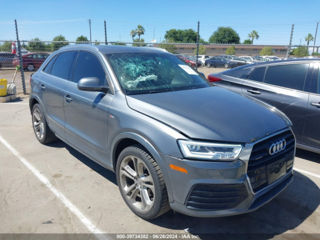 Audi Q3 foto 1