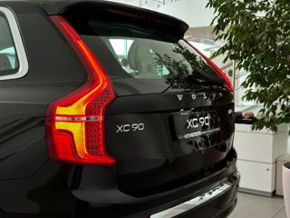 Volvo XC90 foto 9