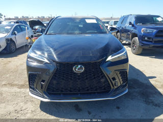 Lexus NX Series foto 2