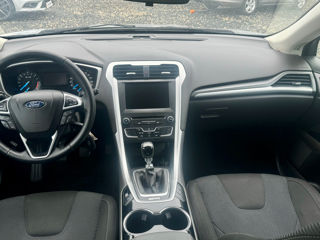 Ford Mondeo foto 4