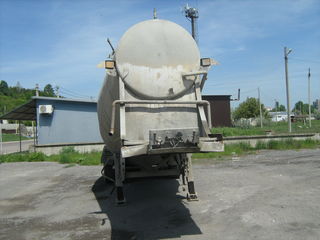 Banca comercială vinde semiremorca ART 2 (cisternă pentru ciment). foto 2
