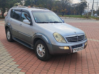 Ssangyong Rexton foto 3