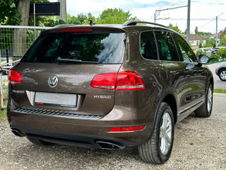 Volkswagen Touareg foto 6