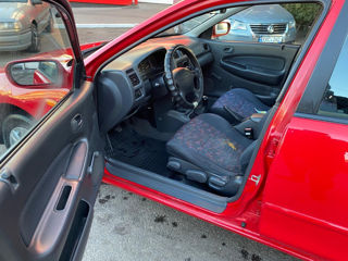 Mazda 323 foto 7