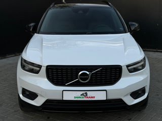 Volvo XC40 foto 2