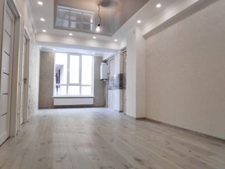 Apartament cu 2 camera + living / 55 m2 / Euro reparat. Prima rata 9 000 euro !!! foto 5