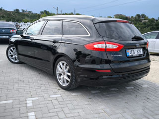 Ford Mondeo foto 4