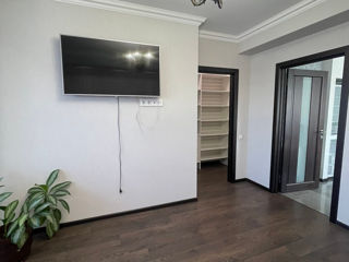 Apartament cu 2 camere, 65 m², Buiucani, Chișinău foto 7