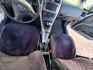 Toyota Auris foto 7