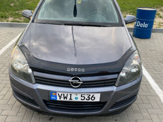 Opel Astra foto 2