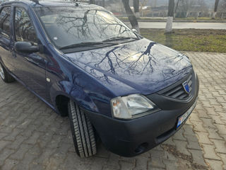 Dacia Logan foto 5