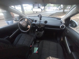 Mazda 2 foto 3