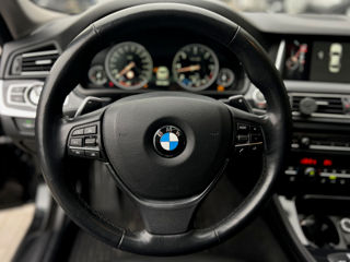 BMW 5 Series foto 12