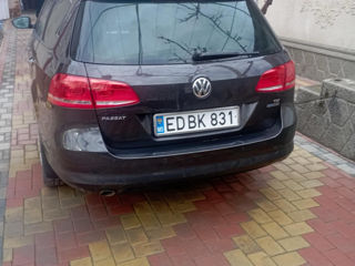 Volkswagen Passat foto 4