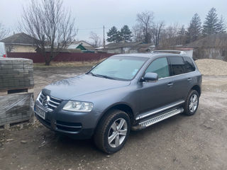 Volkswagen Touareg foto 8