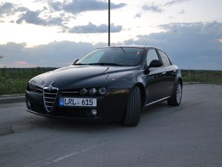 Alfa Romeo 159 foto 3