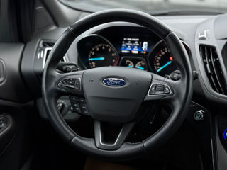 Ford Kuga foto 13