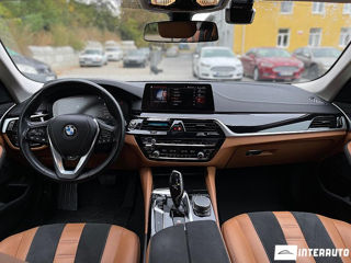 BMW 5 Series foto 8