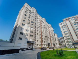 2-х комнатная квартира, 65 м², Чокана, Кишинёв