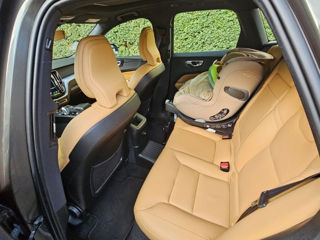 Volvo XC60 foto 4