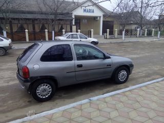 Opel Corsa foto 3