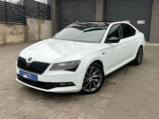 Skoda Superb foto 3