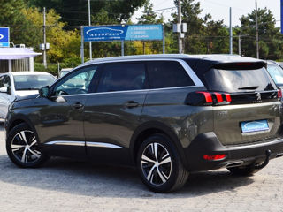 Peugeot 5008 foto 2