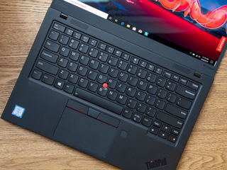 Lenovo ThinkPad X1 Carbon (Gen 7) (14" FullHD IPS/ i7- 8665u/ 16Gb Ram/ 256Gb NVMe SSD) foto 3