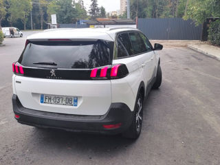 Peugeot 5008 foto 5