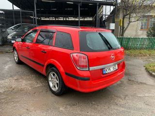 Opel Astra foto 4