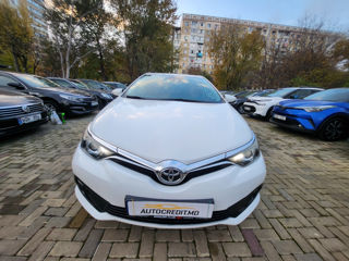 Toyota Auris foto 16