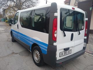 Opel Vivaro foto 5