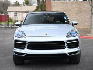 Porsche Cayenne Coupe foto 1