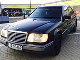 Mercedes E Class foto 2