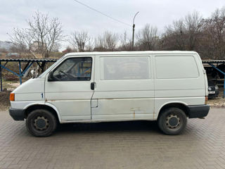 Volkswagen Transporter foto 2