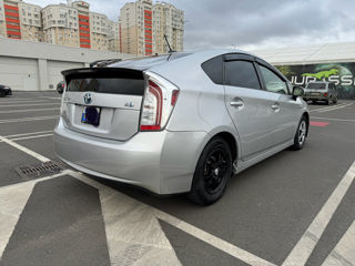 Toyota Prius foto 4