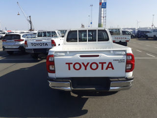 Toyota Hilux foto 5