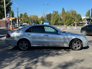 Mercedes E-Class foto 4