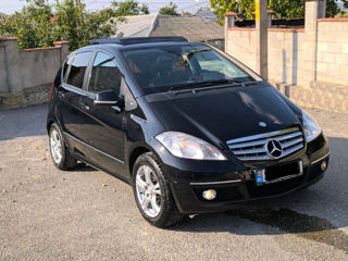 Mercedes A-Class foto 1